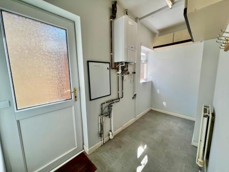 2 bedroom Bungalow for sale in Gorse Road, Grantham, NG31