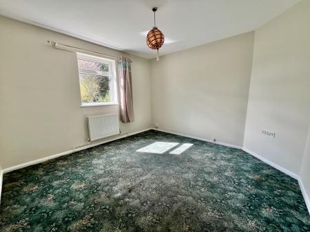 2 bedroom Bungalow for sale in Gorse Road, Grantham, NG31