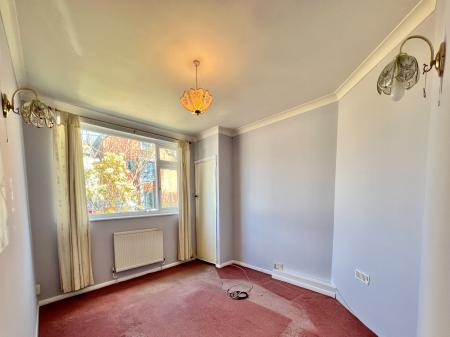 2 bedroom Bungalow for sale in Gorse Road, Grantham, NG31