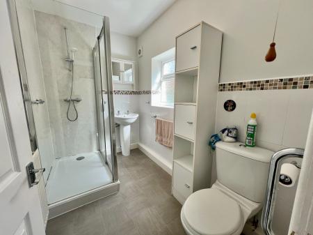 2 bedroom Bungalow for sale in Gorse Road, Grantham, NG31