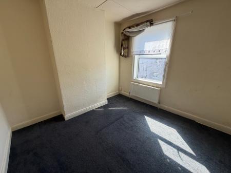 2 bedroom Terraced House for sale in New Street, Grantham, Grantham, NG31