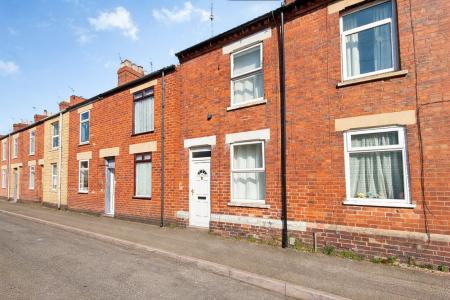 2 bedroom Terraced House for sale in New Street, Grantham, Grantham, NG31