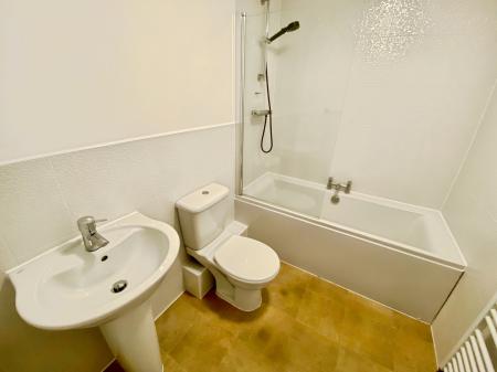 3 bedroom End of terrace house for sale in Wilks Road, Grantham, NG31