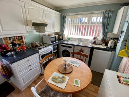 3 bedroom Detached bungalow for sale in Chelmsford Drive, Grantham, Grantham, NG31