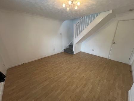 2 bedroom Semi-detached house to let in Trent Road, Grantham, NG31