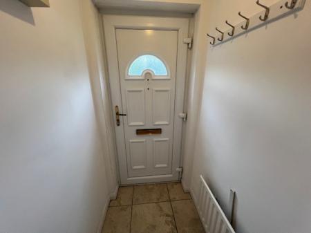 2 bedroom Semi-detached house to let in Trent Road, Grantham, NG31