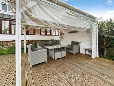 3 bedroom Semi-detached house for sale in Gorse Rise, Grantham, NG31