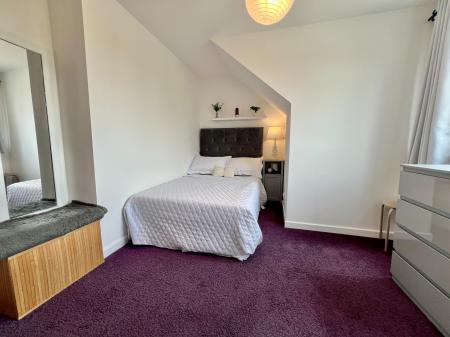 3 bedroom Semi-detached house for sale in Gorse Rise, Grantham, NG31