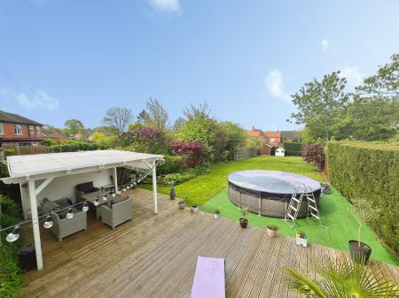 3 bedroom Semi-detached house for sale in Gorse Rise, Grantham, NG31