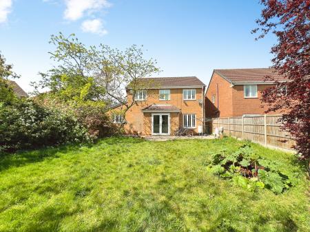 4 bedroom Detached house for sale in Rosedale Drive, Grantham, NG31