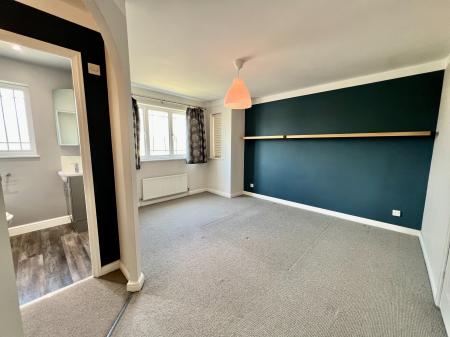 4 bedroom Detached house for sale in Rosedale Drive, Grantham, NG31