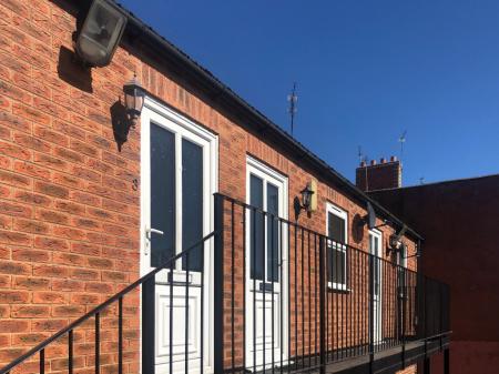 1 bedroom Flat to let in Oxford Street, Grantham, NG31