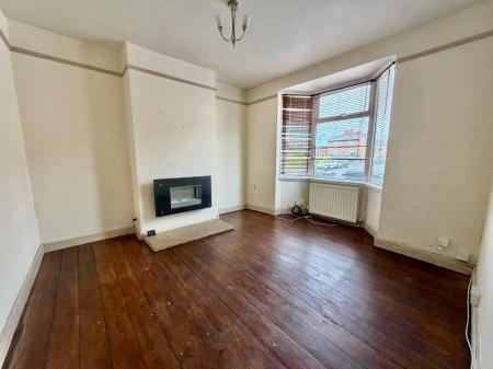 2 bedroom Terraced House for sale in St Annes Street, Grantham, NG31