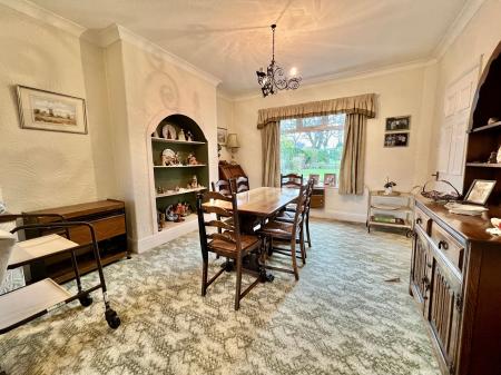 3 bedroom Detached house for sale in SOLD BY NEWTON FALLOWELL - Hill Avenue
