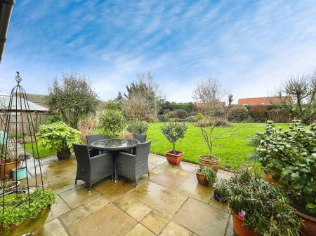 5 bedroom Detached house for sale in SOLD BY NEWTON FALLOWELL - Church Street, Foston