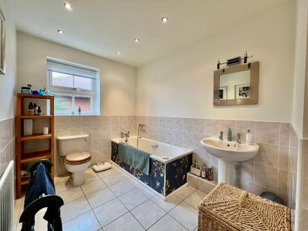 5 bedroom Detached house for sale in SOLD BY NEWTON FALLOWELL - Church Street, Foston
