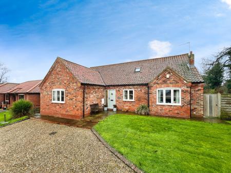 5 bedroom Detached house for sale in SOLD BY NEWTON FALLOWELL - Church Street, Foston