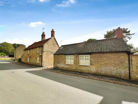 3 bedroom Detached house for sale in SOLD BY NEWTON FALLOWELL - Church Street, Corby Glen