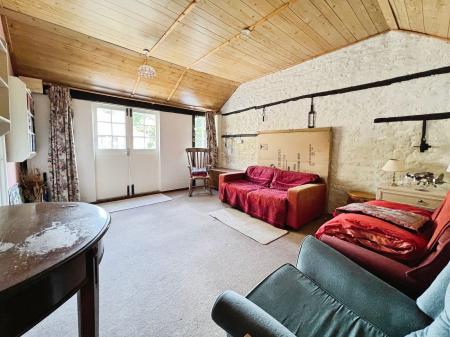 3 bedroom Detached house for sale in SOLD BY NEWTON FALLOWELL - Church Street, Corby Glen