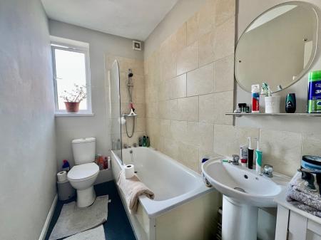 1 bedroom Flat for sale in SOLD BY NEWTON FALLOWELL - Castlegate