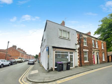 1 bedroom Flat for sale in SOLD BY NEWTON FALLOWELL - Castlegate