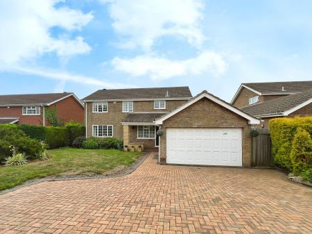 4 bedroom Detached house for sale in SOLD BY NEWTON FALLOWELL - Barrowby Road
