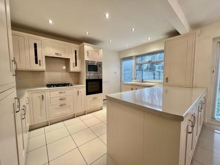 2 bedroom Detached bungalow for sale in SOLD BY NEWTON FALLOWELL - Chestnut Close, Bottesford