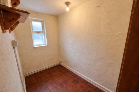 2 bedroom Terraced House for sale in High Road, Londonthorpe, NG31