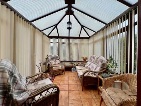 3 bedroom House for sale in Park Road, Allington, NG32