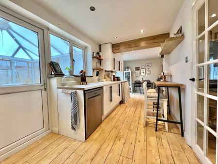 3 bedroom Semi-detached house for sale in First Avenue, Grantham, NG31