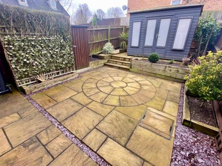 3 bedroom Terraced House for sale in Watt Avenue, Colsterworth, NG33