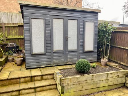 3 bedroom Terraced House for sale in Watt Avenue, Colsterworth, NG33
