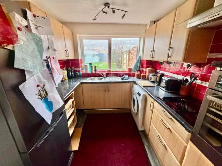 2 bedroom Terraced House for sale in SOLD BY NEWTON FALLOWELL - Launds Green