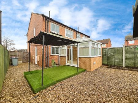 3 bedroom Semi-detached house for sale in Covill Close, Great Gonerby, NG31