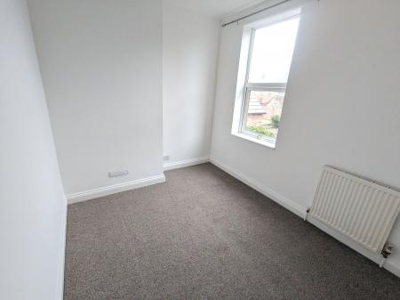 3 bedroom Terraced House for sale in Stuart Street, Grantham, NG31