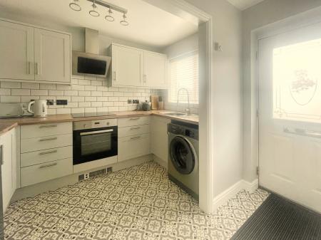 3 bedroom Terraced House for sale in Ermine Street, Ancaster, NG32