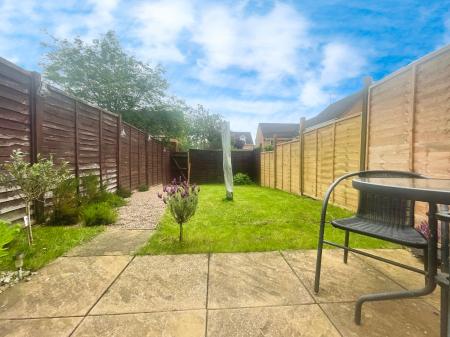3 bedroom Terraced House for sale in Ermine Street, Ancaster, NG32