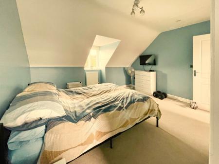 3 bedroom Terraced House for sale in Ermine Street, Ancaster, NG32