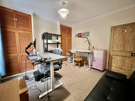 2 bedroom Terraced House for sale in Dudley Road, Grantham, NG31