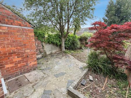3 bedroom Terraced House for sale in St. Annes Street, Grantham, NG31