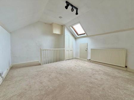 3 bedroom Terraced House for sale in St. Annes Street, Grantham, NG31