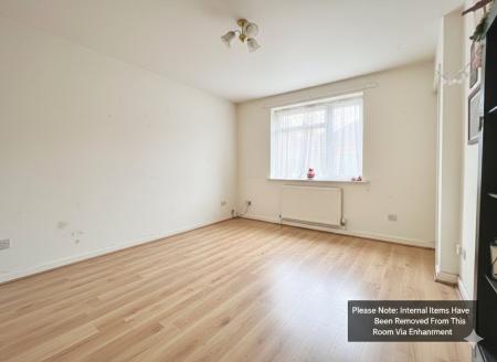 2 bedroom Terraced House for sale in Cowes Road, Grantham, NG31