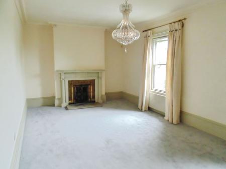 4 bedroom Character Property for sale in Barrowby Road, Grantham, NG31