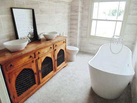 4 bedroom Character Property for sale in Barrowby Road, Grantham, NG31