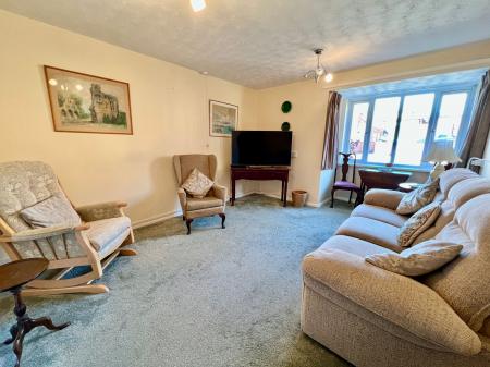 2 bedroom Flat for sale in Premier Court, Grantham, NG31