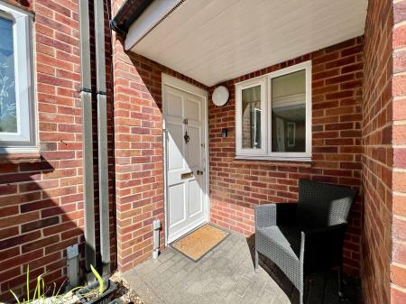 2 bedroom Flat for sale in Premier Court, Grantham, NG31
