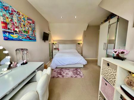 3 bedroom Semi-detached house for sale in SOLD BY NEWTON FALLOWELL - Gorse Rise, Grantham