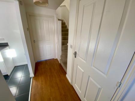 2 bedroom End of terrace house for sale in Hathersage Close, Grantham, NG31