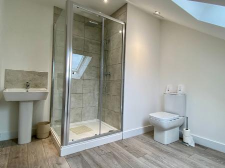 4 bedroom Semi-detached house for sale in Sedgebrook Road, Allington, NG32