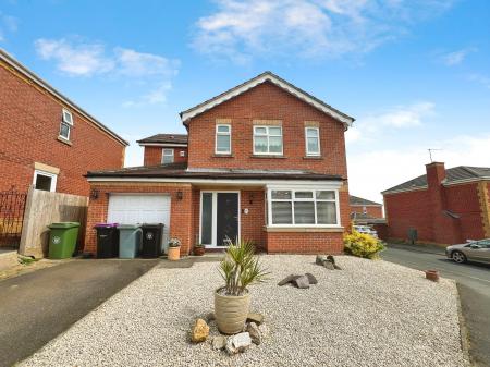 4 bedroom Detached house for sale in Worcester Road, Grantham, NG31